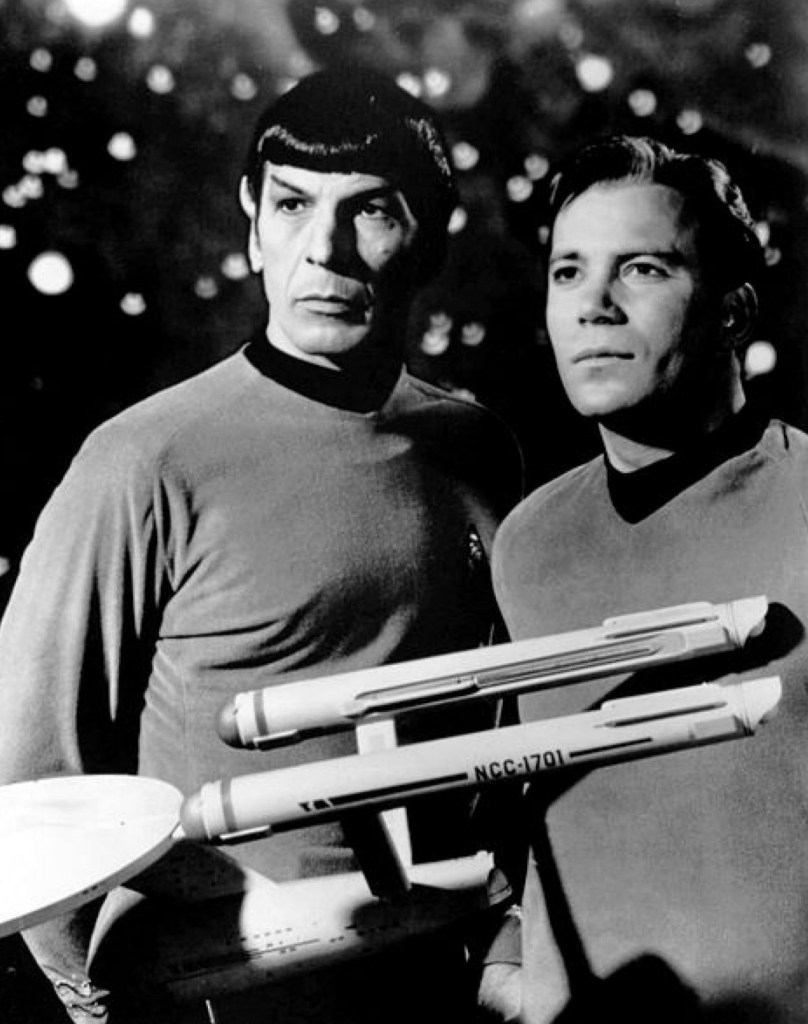 Leonard_Nimoy_William_Shatner_Star_Trek_1968