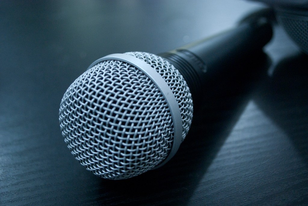 Microphone